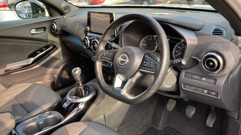 Nissan Juke 1.0 DiG-T 114 Tekna+ 5dr Petrol Hatchback